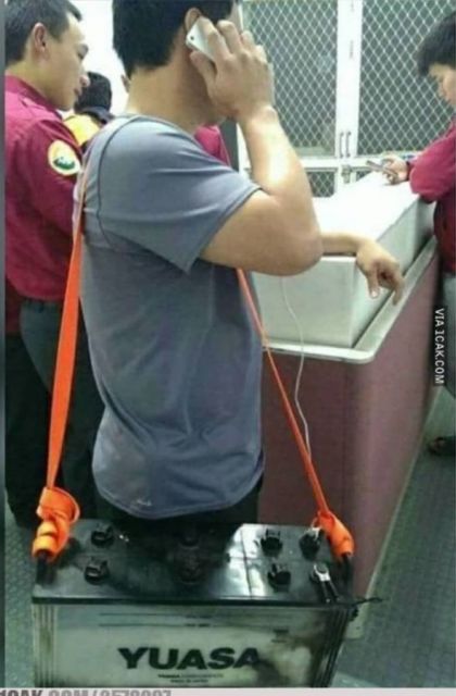 Duh Bisa-Bisanya, Charger Doang Bikin Pusing Orang